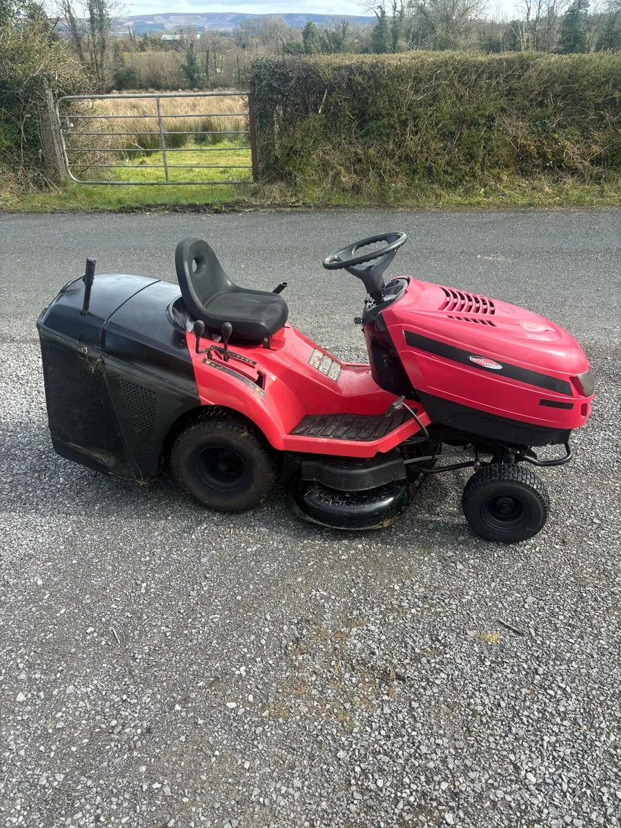 Castle garden lawnmower - Image 2