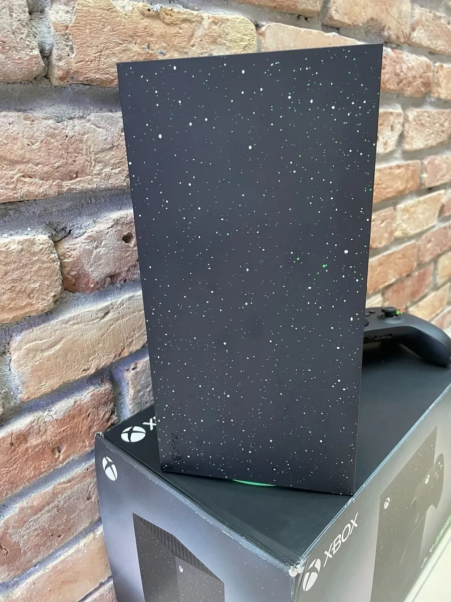 Xbox Series X 2 TB Galaxy Black Special Edition - Image 3