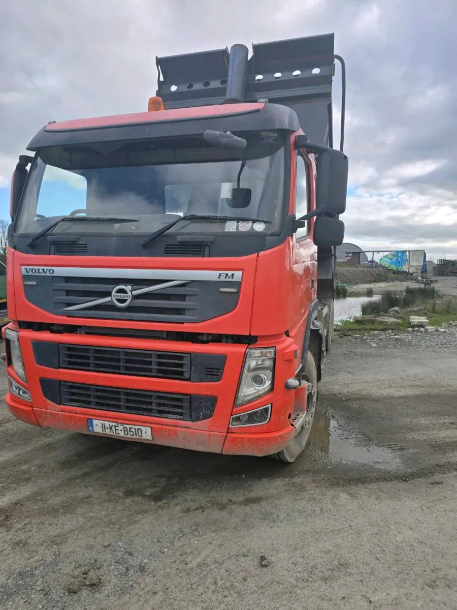 Volvo Tipper Truck - Image 4