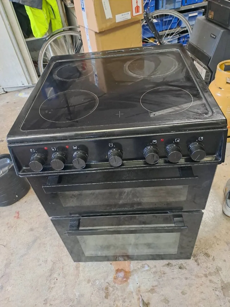 Nordmende electric cooker - Image 1