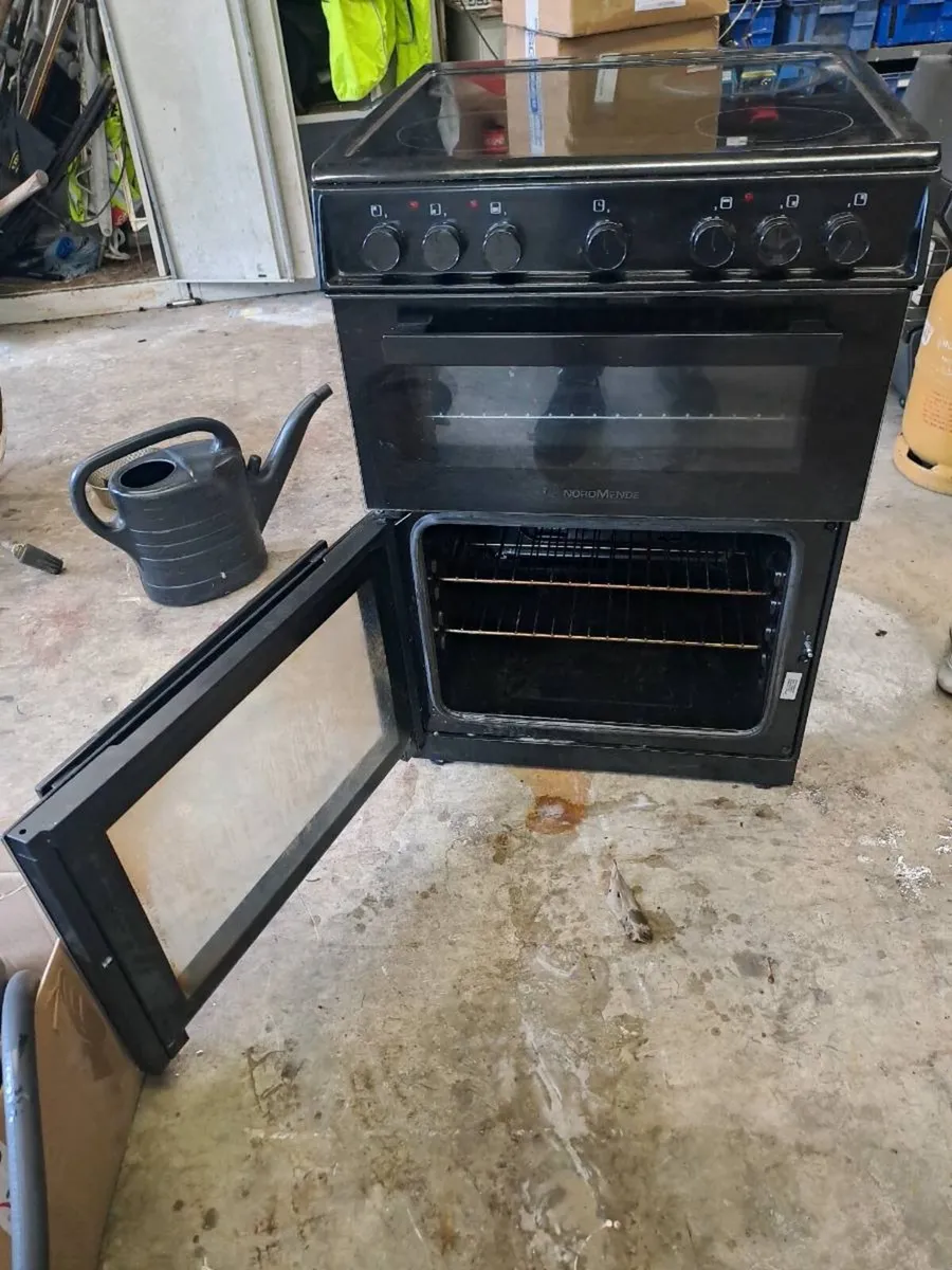 Nordmende electric cooker - Image 2