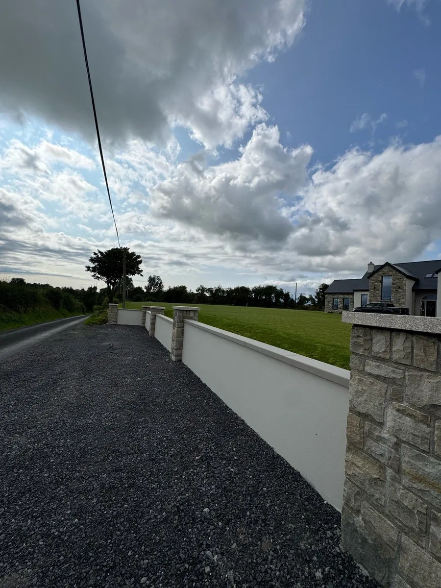 builder available - Image 1