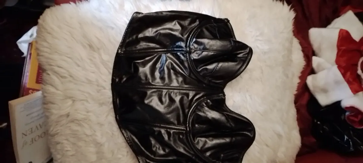 Crossdresser?dresses tips lingerie wigs - Image 1