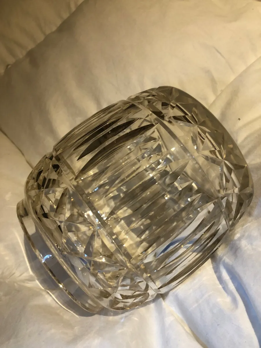 Vintage Crystal Biscuit Barrell / Ornament - Image 1