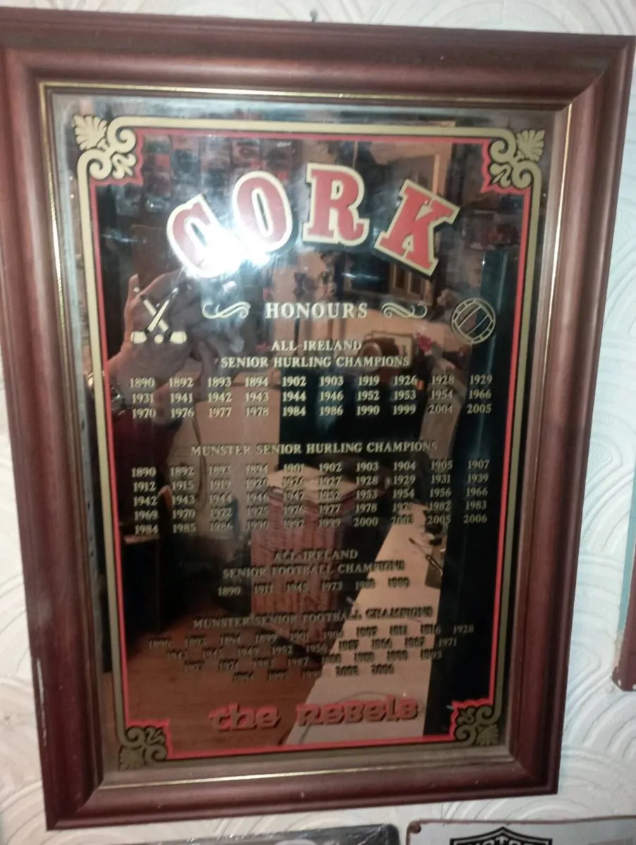 CORK GAA MEMORABILIA DECORATIVE MIRROW - Image 1
