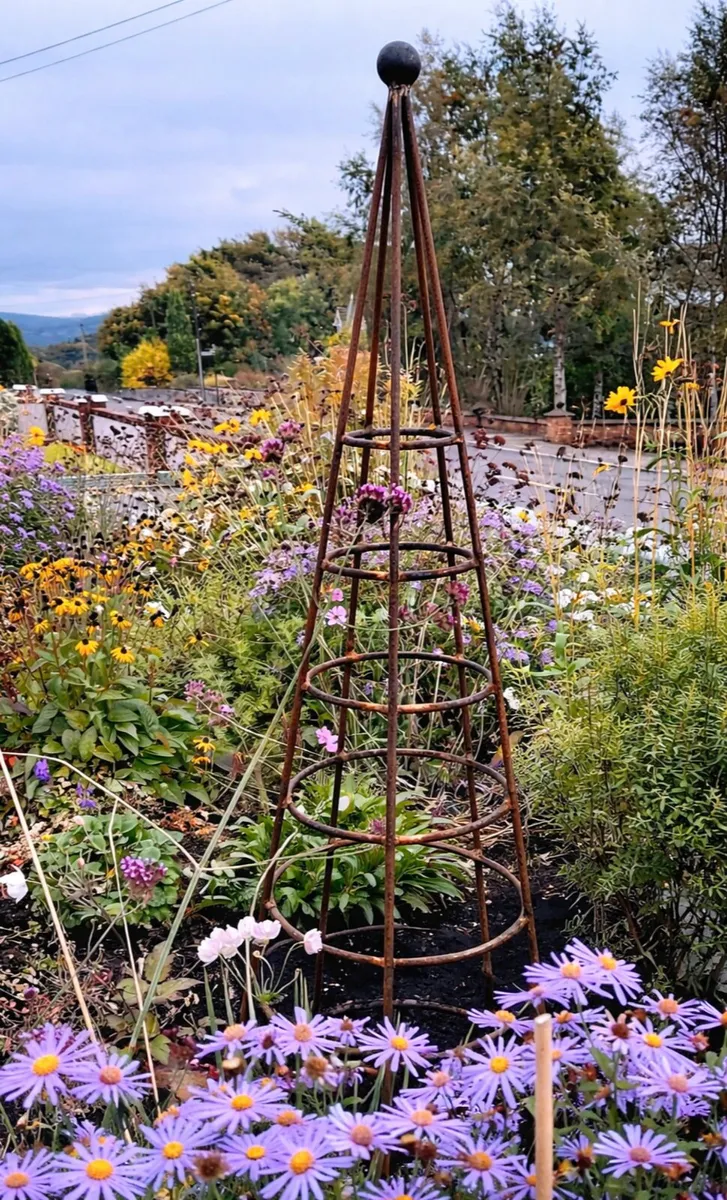 Heritage Ironworks Ireland Garden Obelisks&Trellis - Image 1
