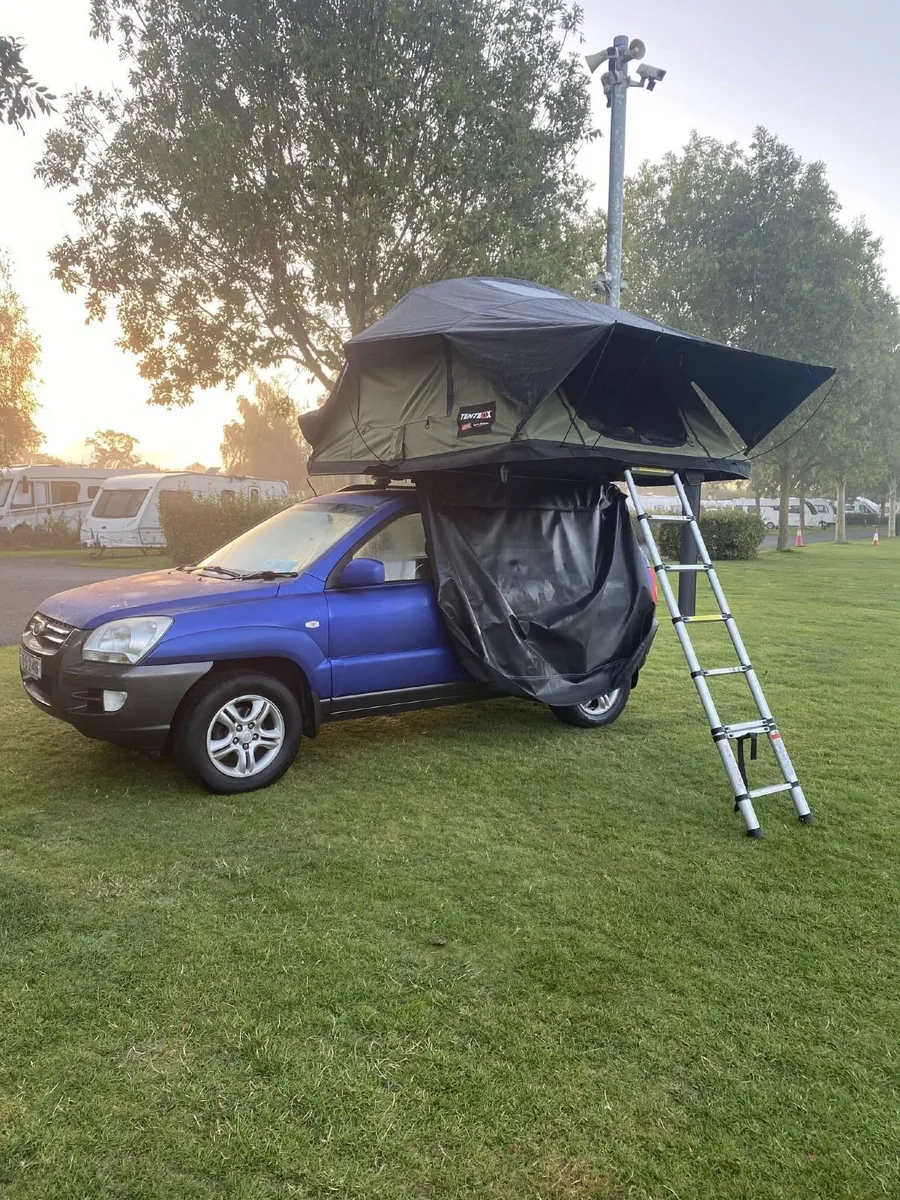 TentBox Lite XL roof tent: like-new condition - Image 4