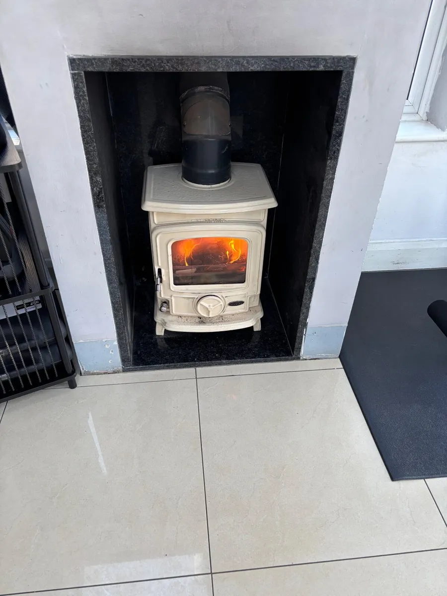 Stove - Image 1