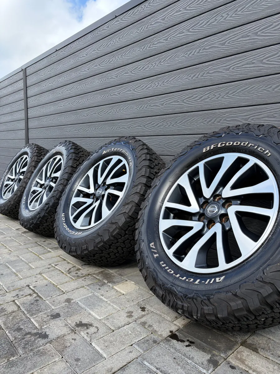18” GENUINE NISSAN NAVARA ALLOY WHEELS & TYRES - Image 1