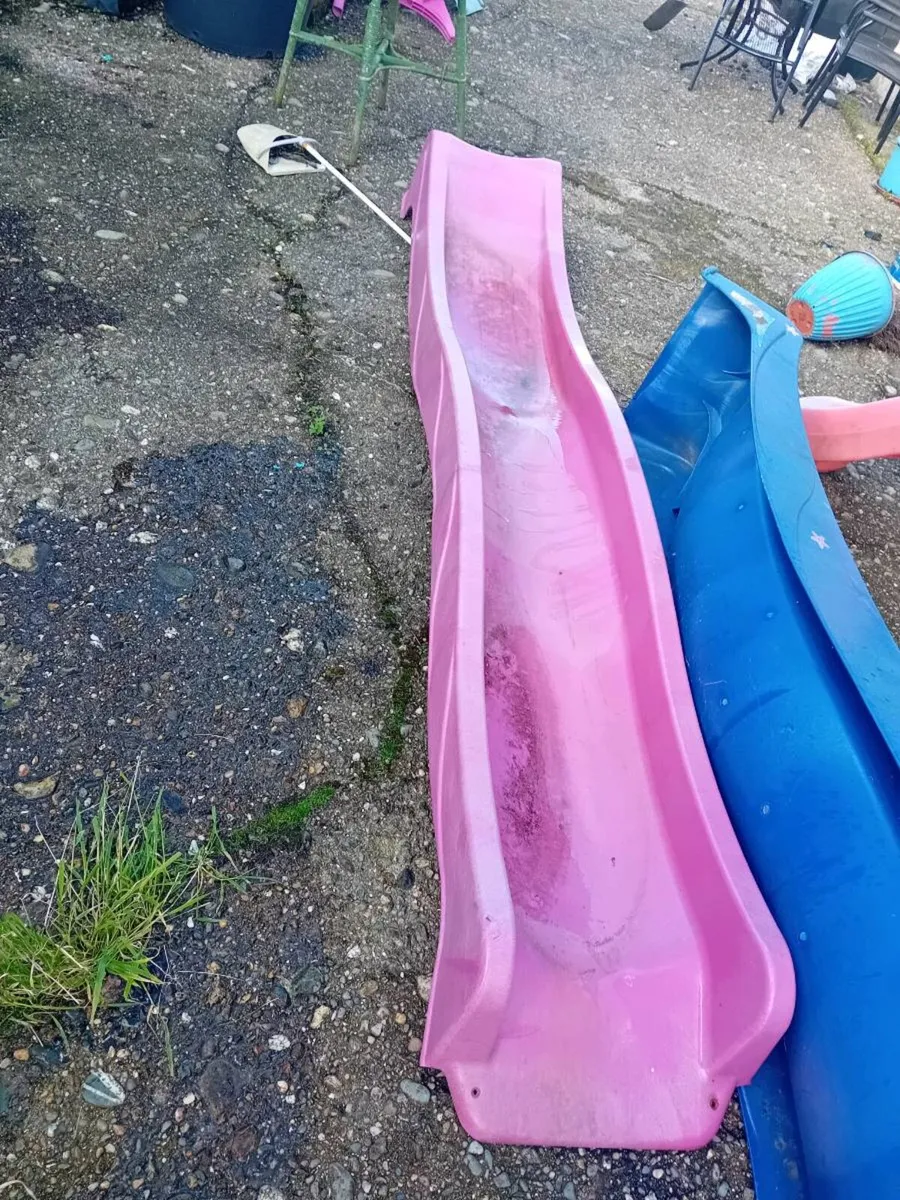 Tree House Slide - Image 1