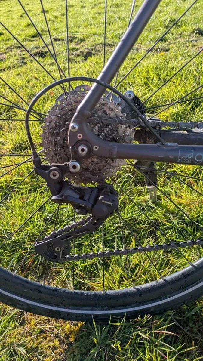 Gravel Bike - Image 3