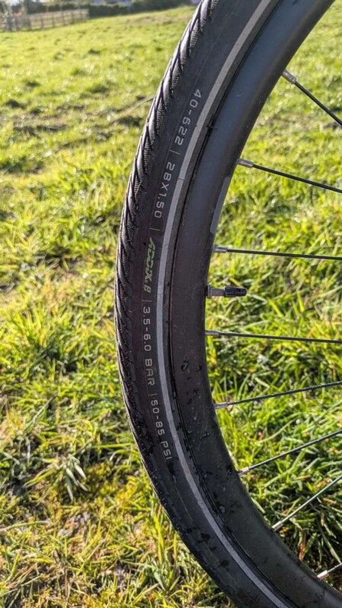 Gravel Bike - Image 4