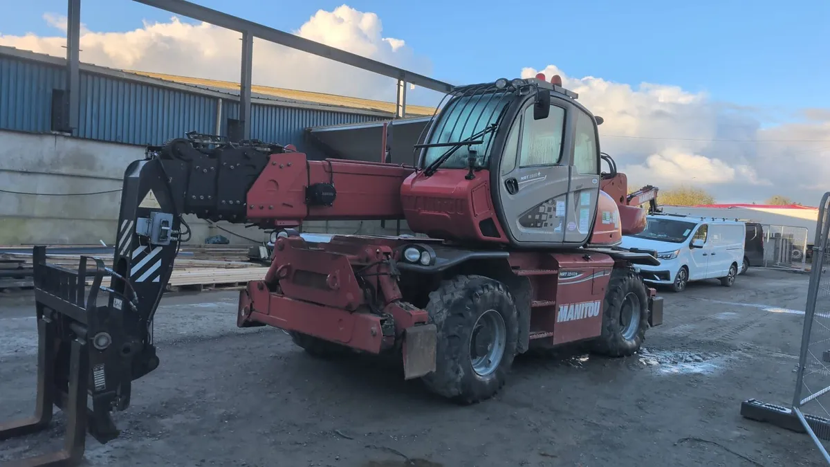 Manitou 2540 - Image 1
