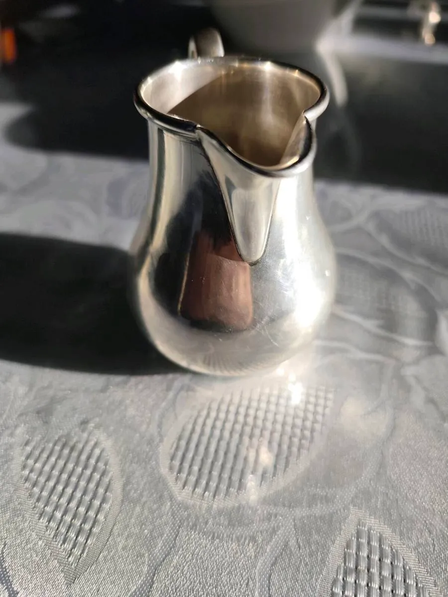 Sterling silver antique creamer jug 131grams - Image 2