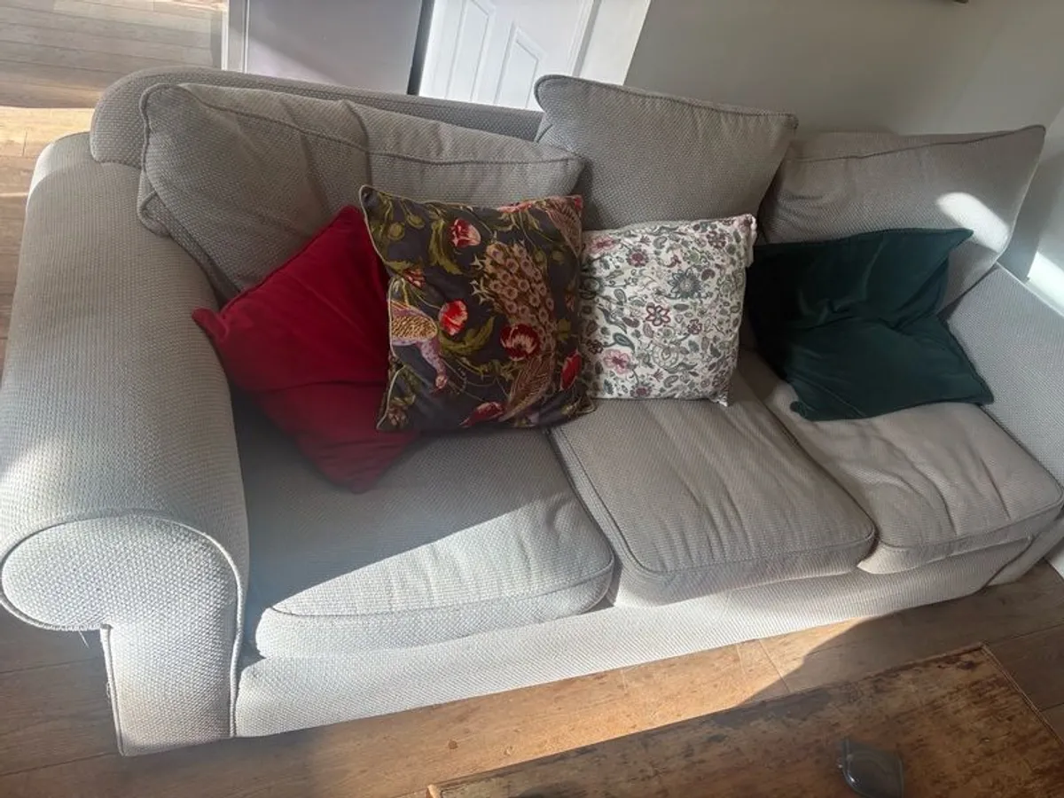 household furniture - Image 3