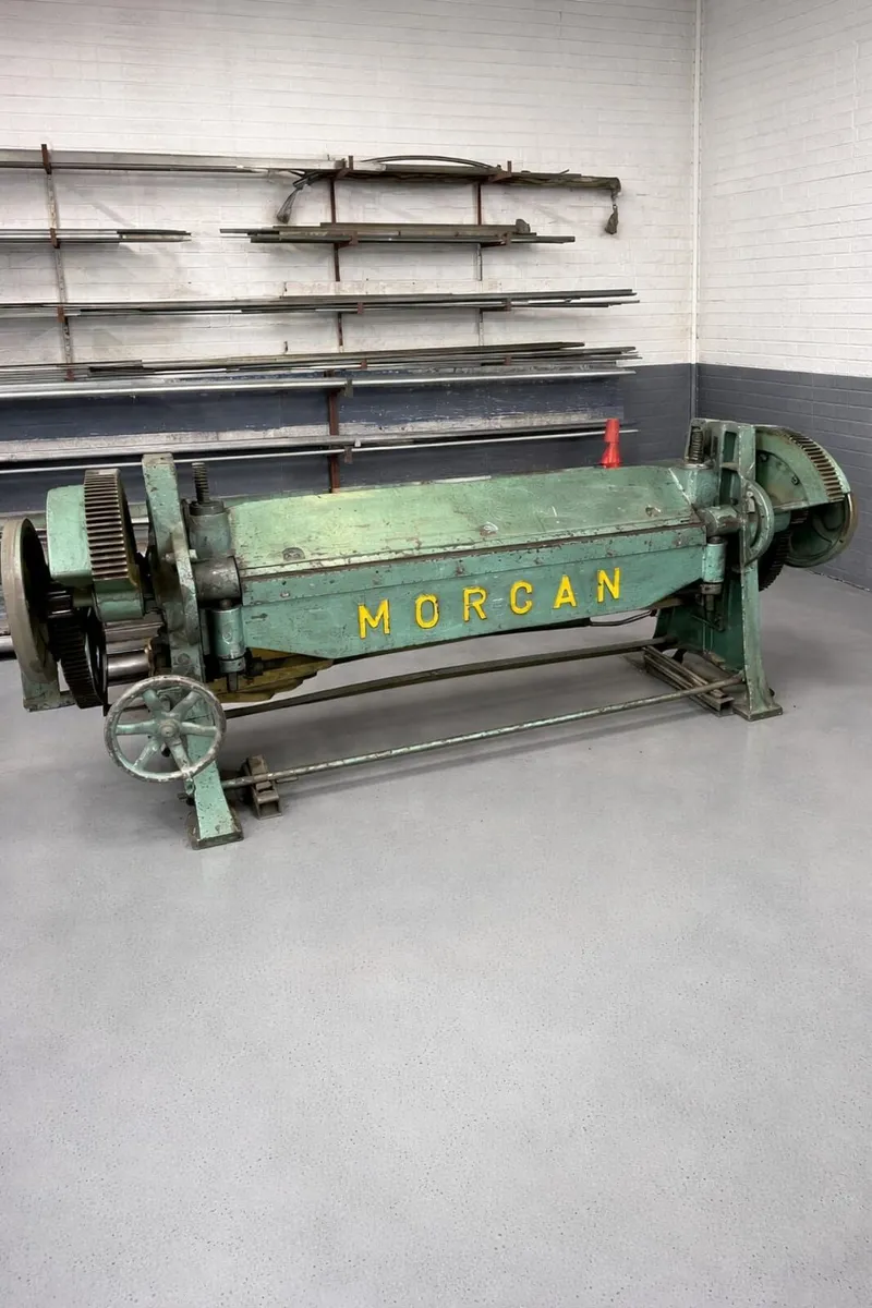 Morcan Metal folder folds 3mm 4mm