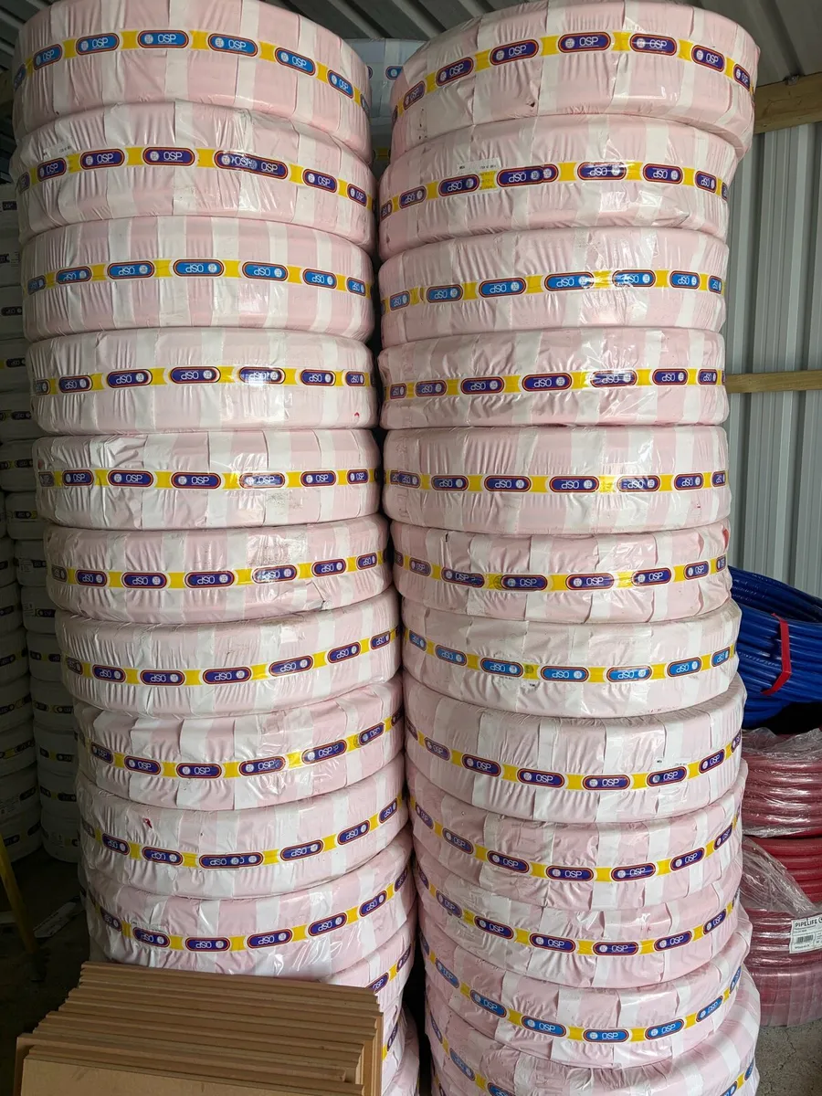 16mm insulated multilayer pipe - Image 1