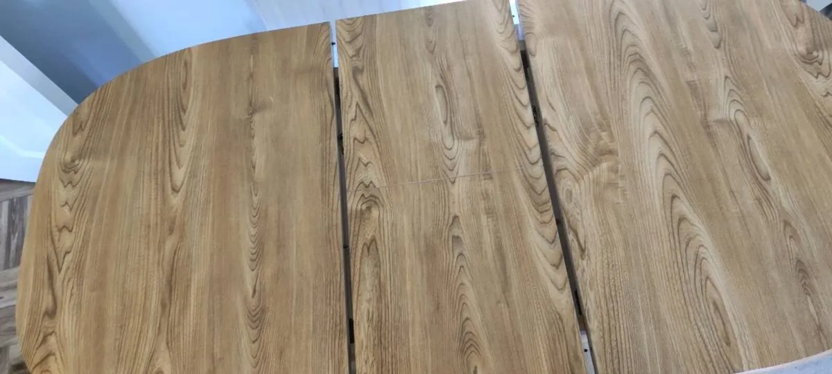 Kitchen Table - Image 3