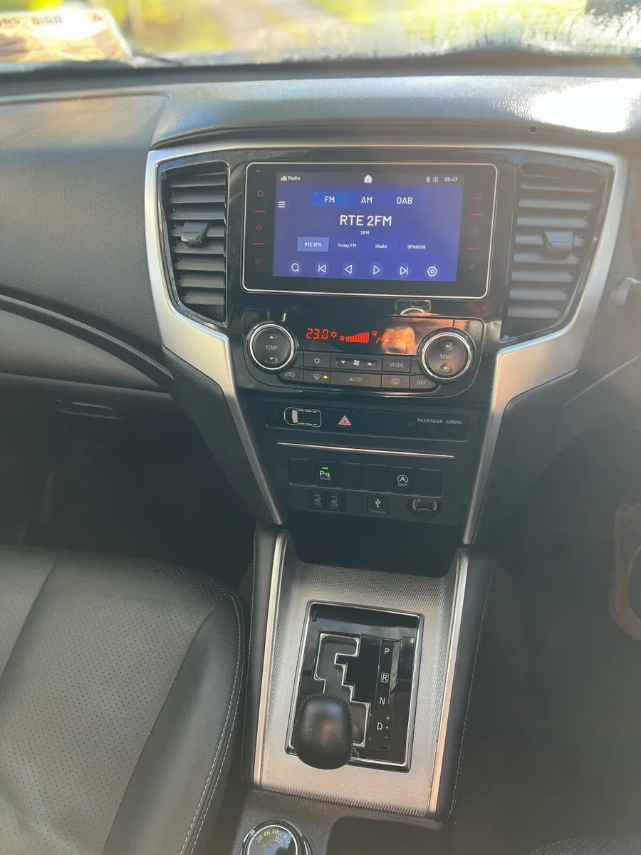 Mitsubishi L200 2022 - Image 2