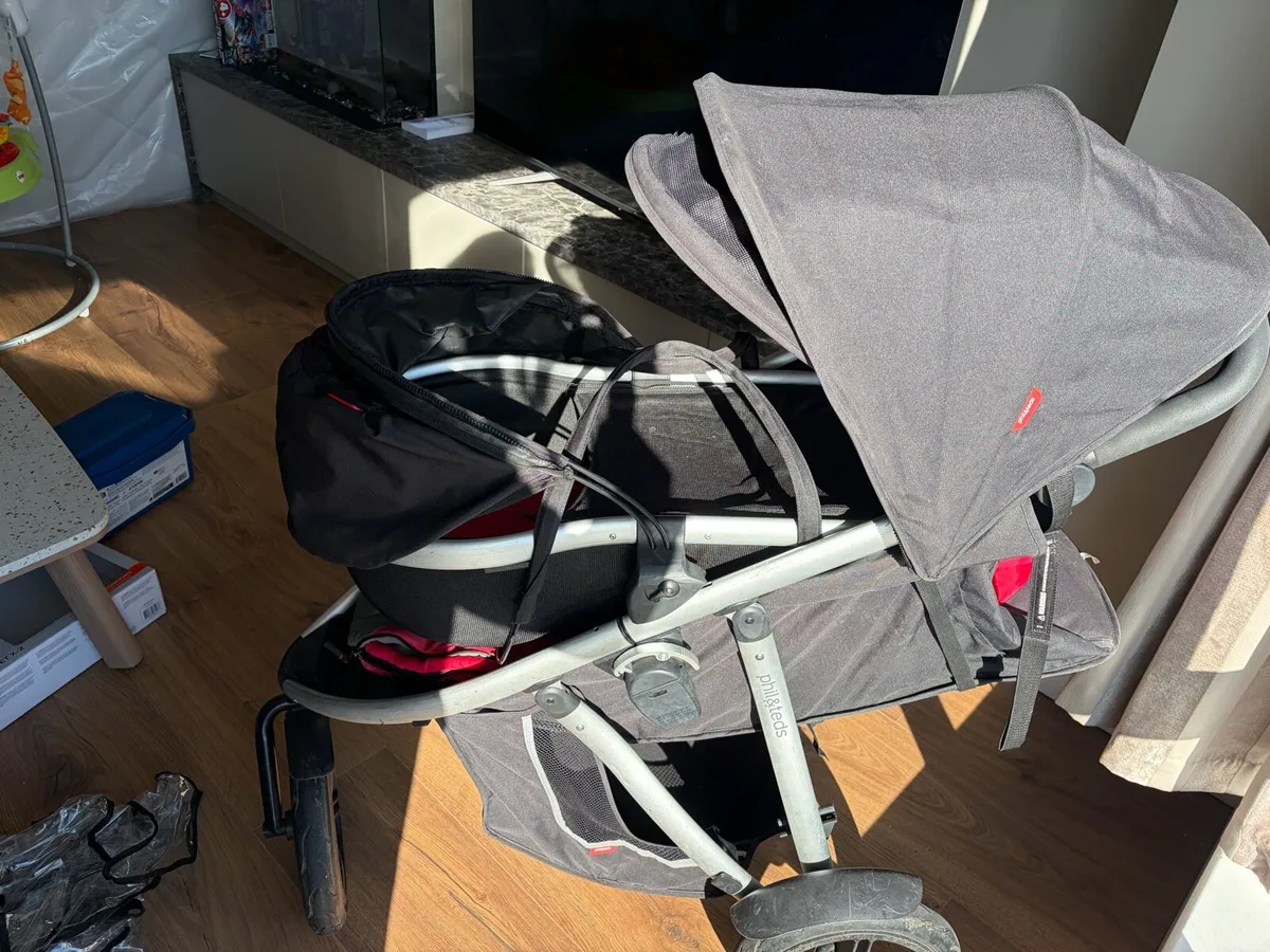 Phil and Teds Travel System - Image 3