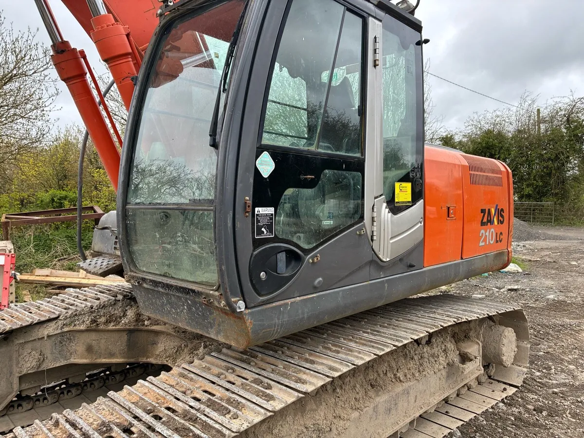 Hitachi 210 - Image 4