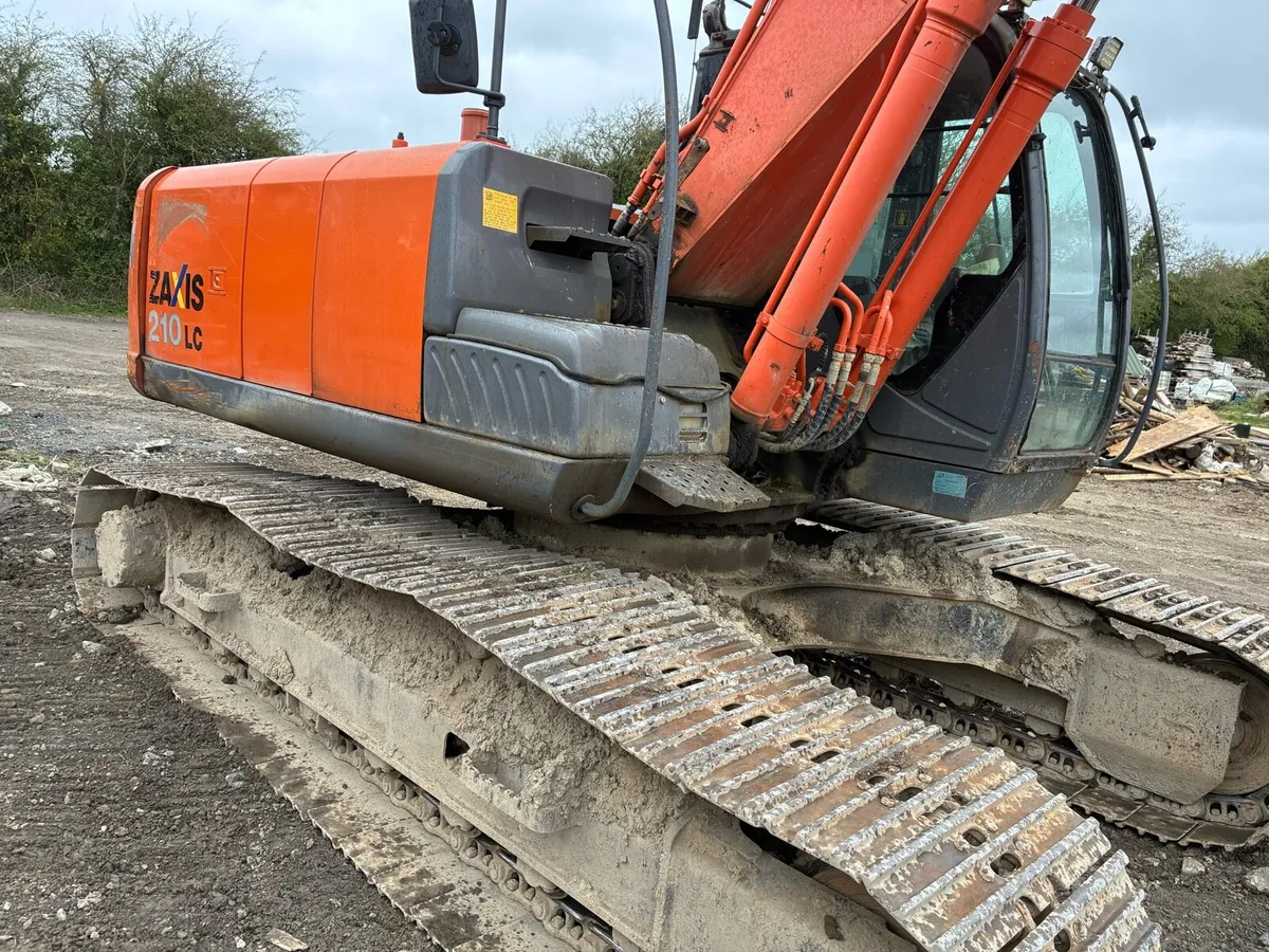 Hitachi 210 - Image 1