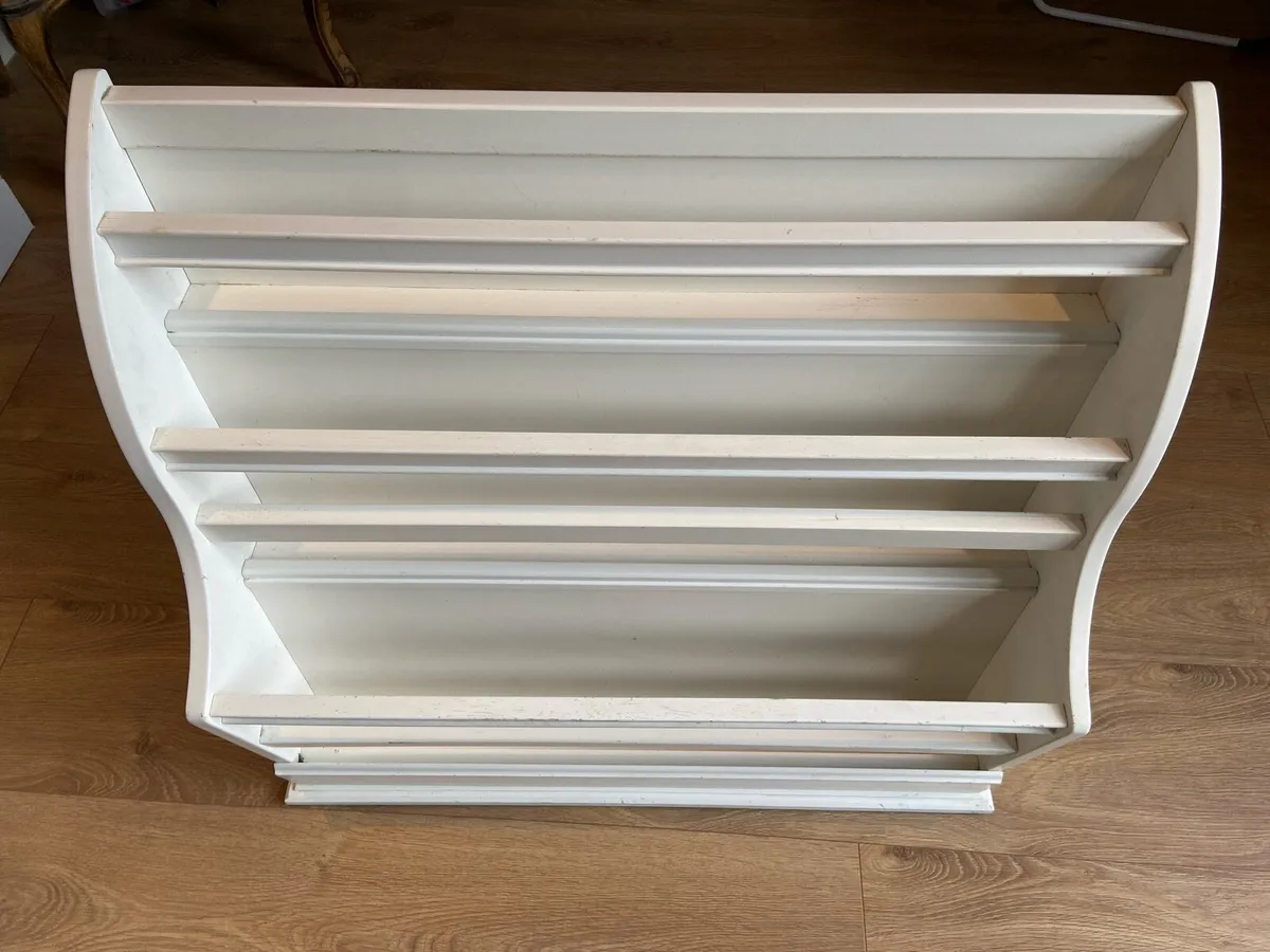 Land of Nod, children’s bookshelf - Image 2