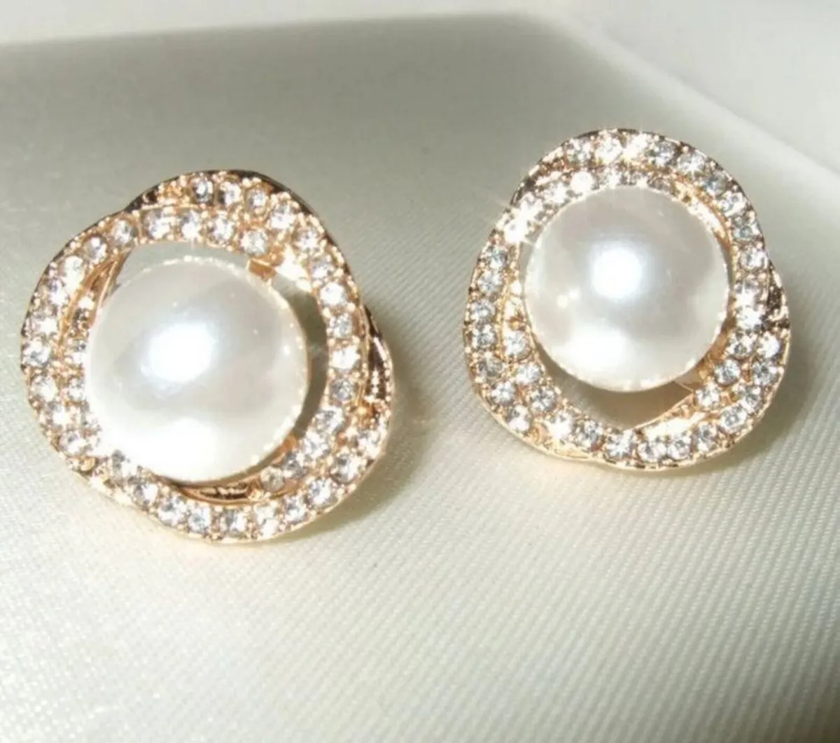 Harrods Ex-Display Clip-On Earrings - Image 1