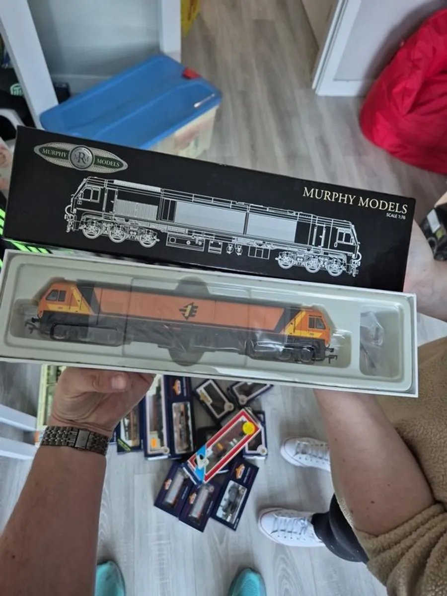 Model Rail Trains & Accessories - Image 2