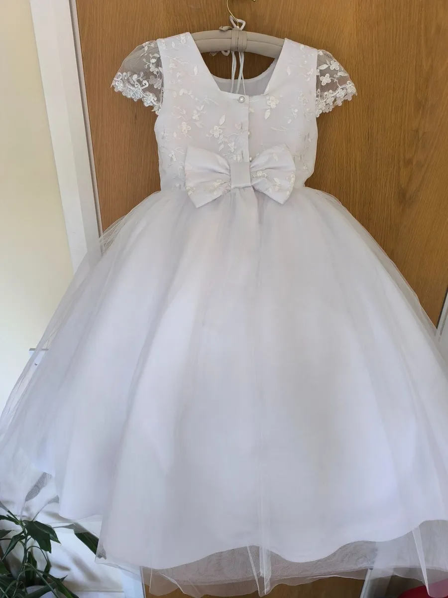 First Communion Dress, shoes and other accessories - Image 2