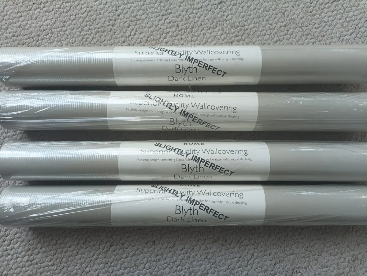 Laura Ashley Blyth Wallpaper – Dark Linen - Image 1