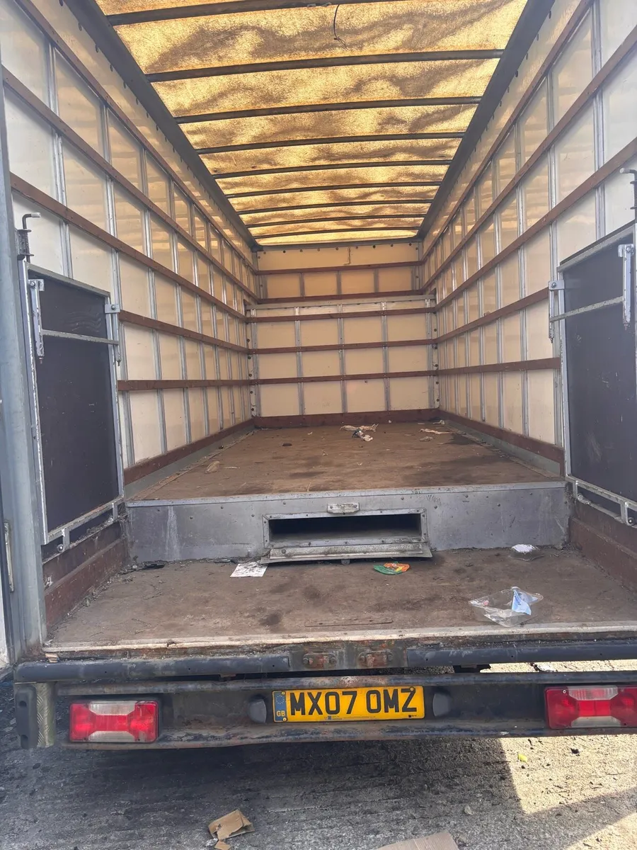 Iveco daily boxvan - Image 3