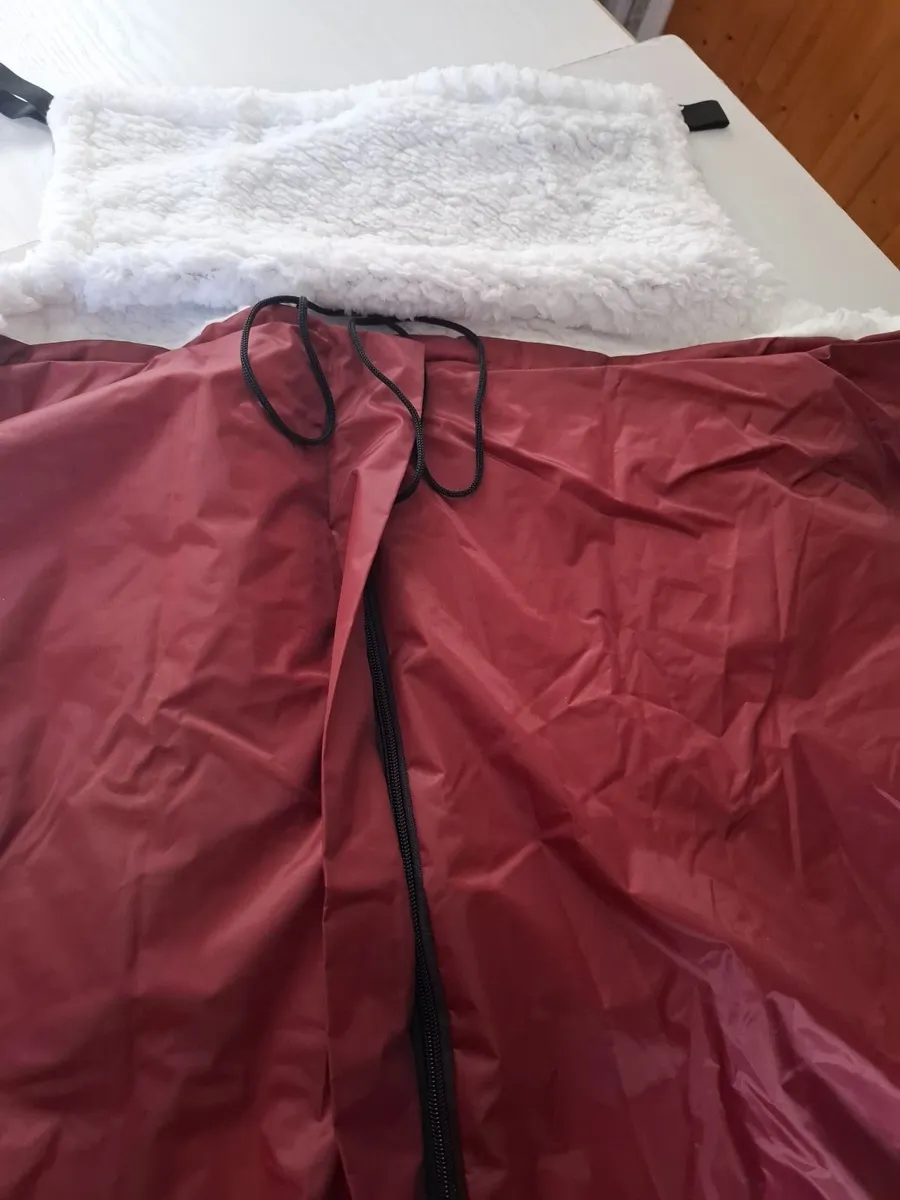 Fleece cover wheelchair - Image 2