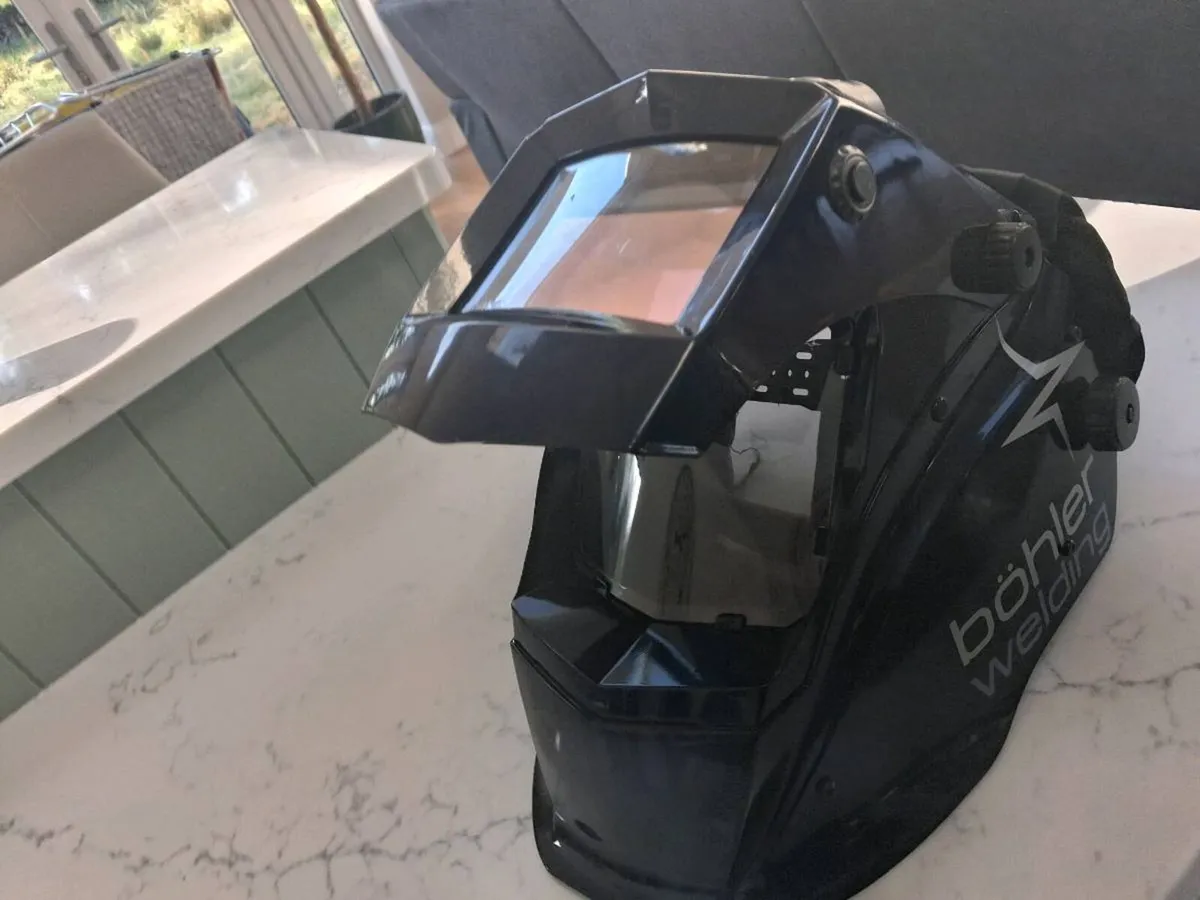 Air fed welding helmet - Image 4