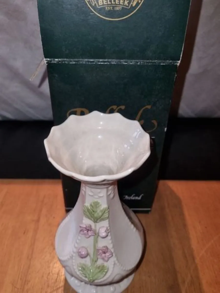 Belleek vase - Image 2