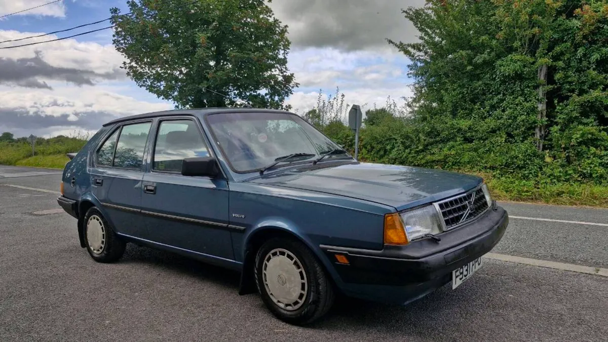 Volvo 340 GL 1.4  low miles - Image 4