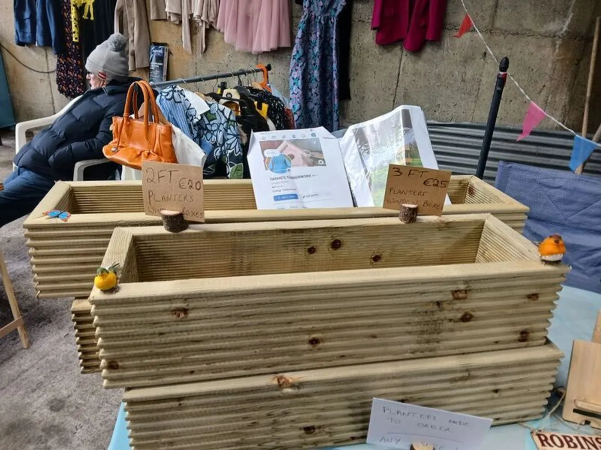 window boxes planters