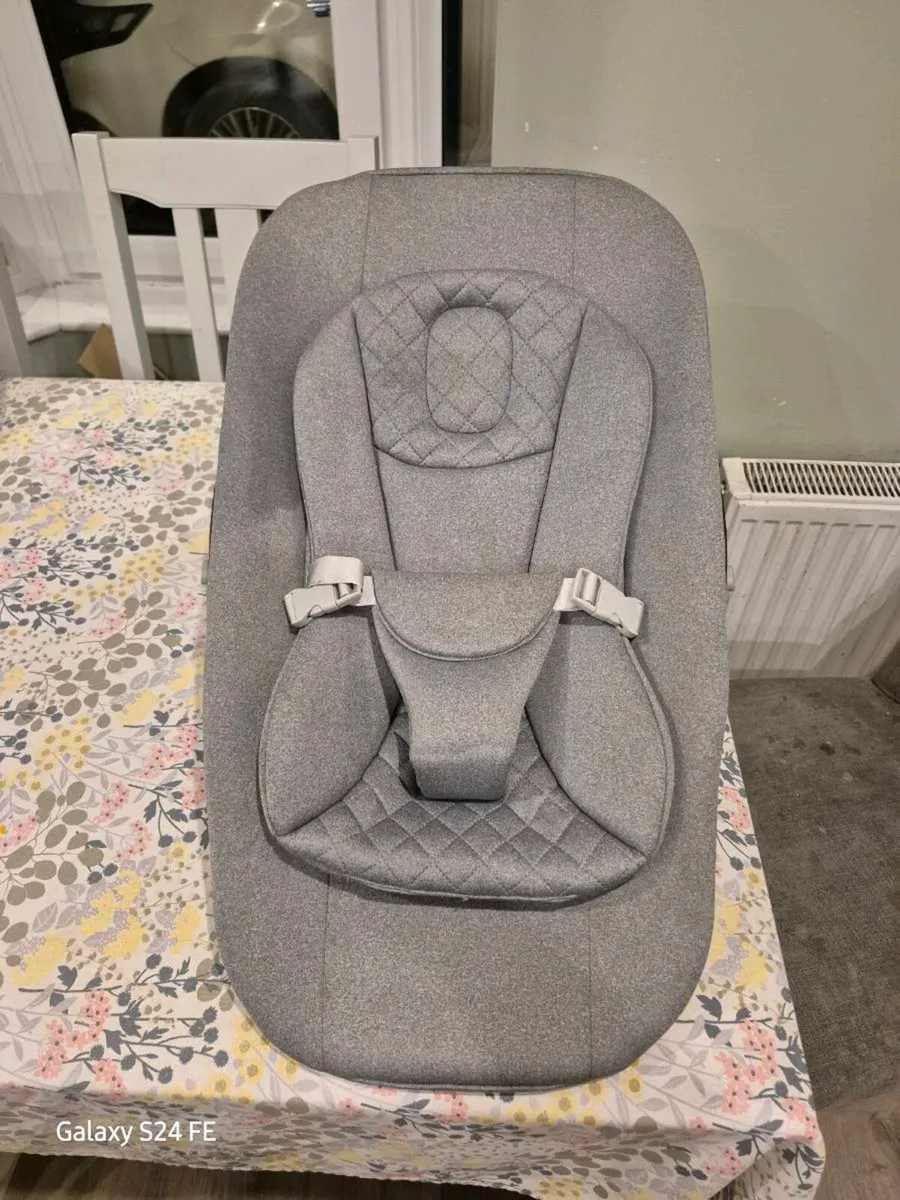 Mash High Chair Bundle - Image 4