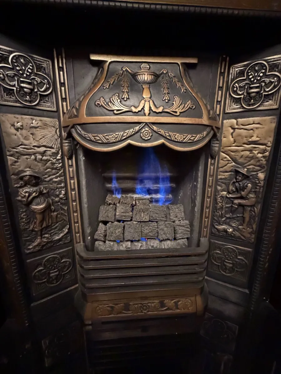 Fireplace - Image 3