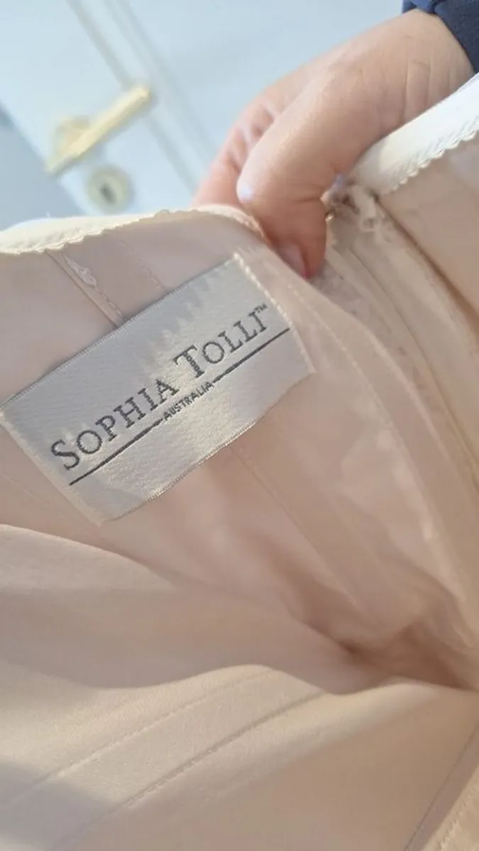 Wedding Dress  Designer Sophia Tolli - Image 4