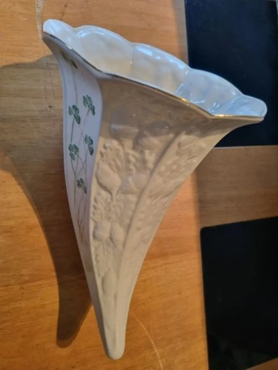 Belleek, Cornucopia Vase - Image 3