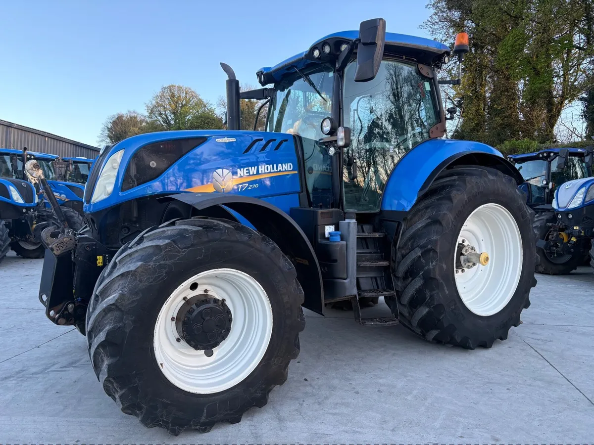 2018 New Holland T7.270 ***Front PTO*** - Image 4