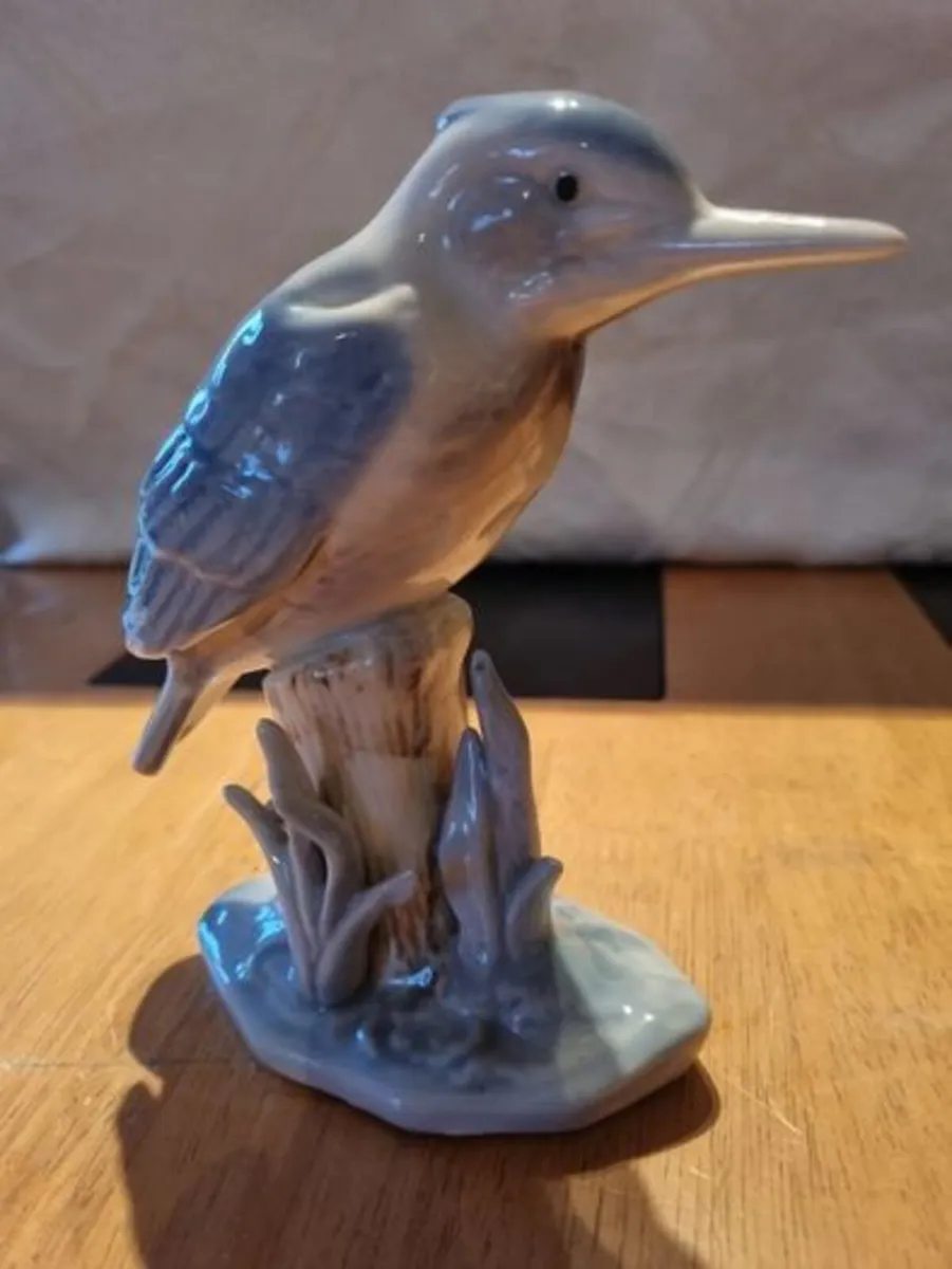 Vintage Porcelain Bird Figurine - Image 1