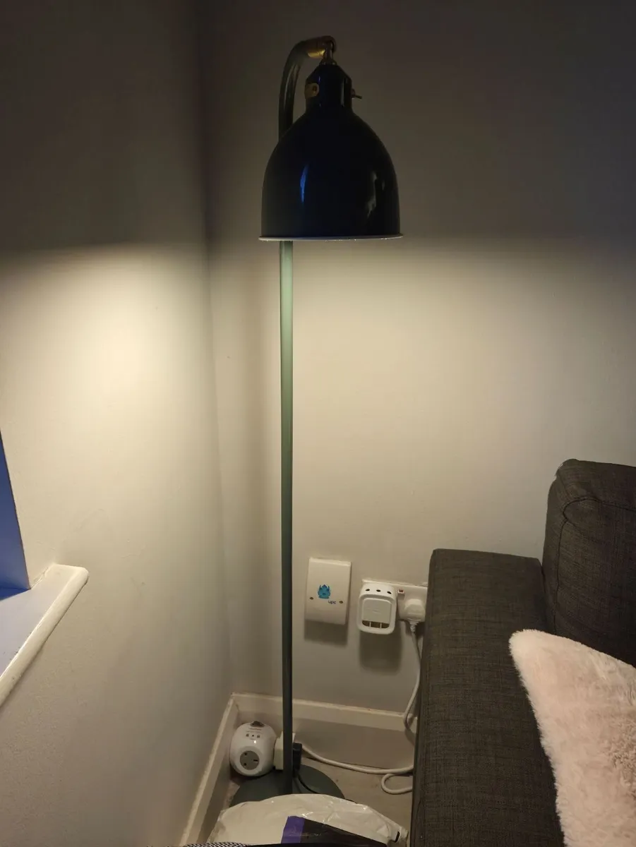 Floor/Reading Lamp + Tapo P100 Smart Plug - Image 1