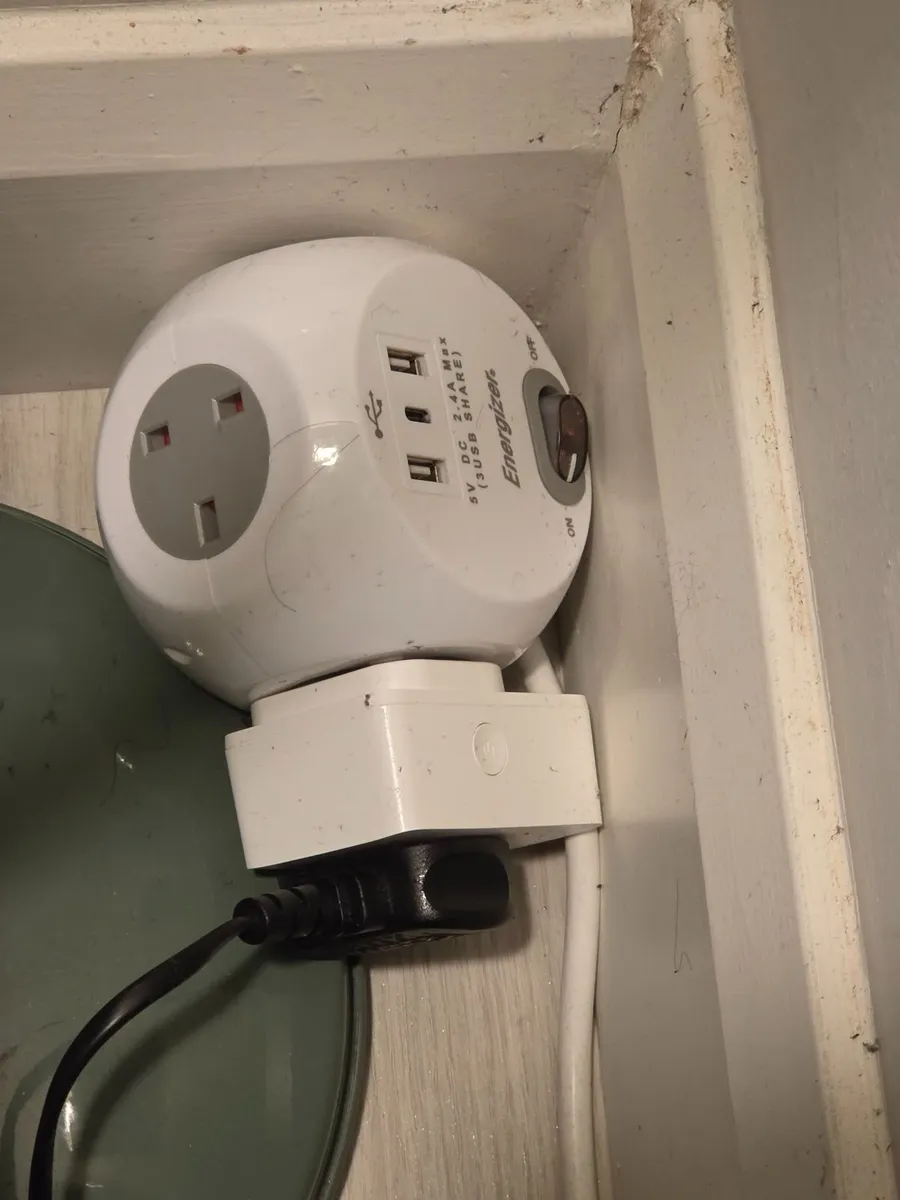 Floor/Reading Lamp + Tapo P100 Smart Plug - Image 4