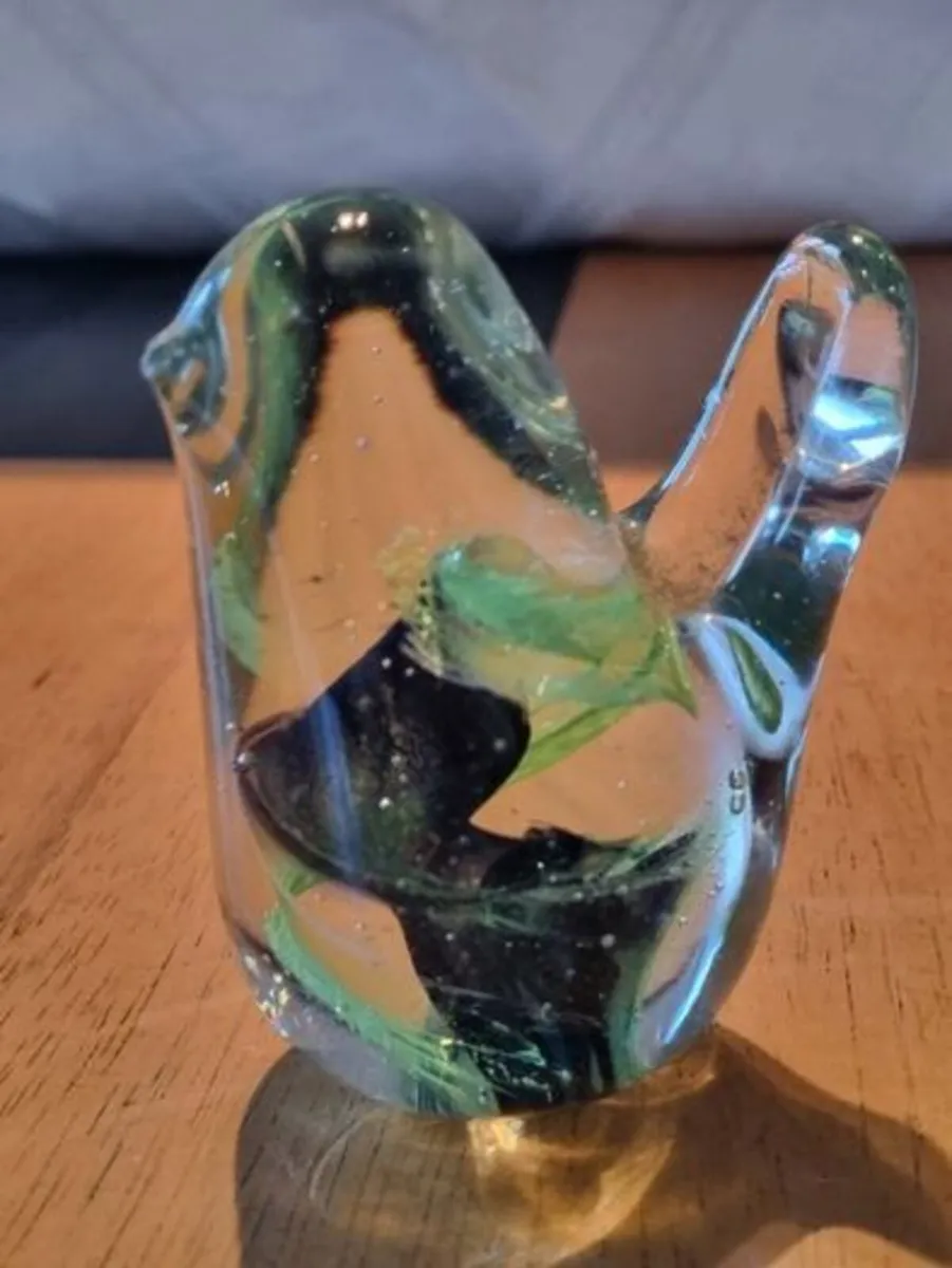 Kerry glass little bird - Image 1