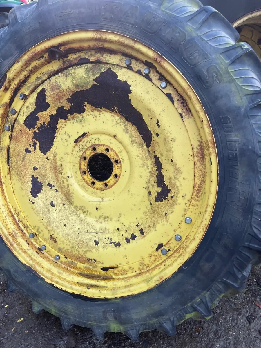 Row crop wheels - Image 1