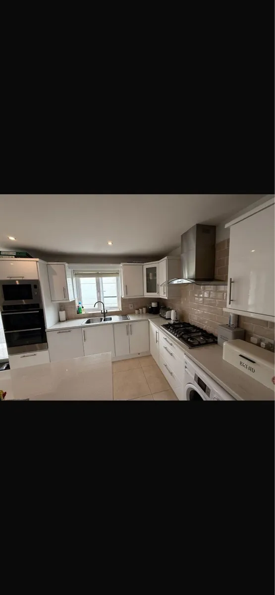 Kitchen - Image 1