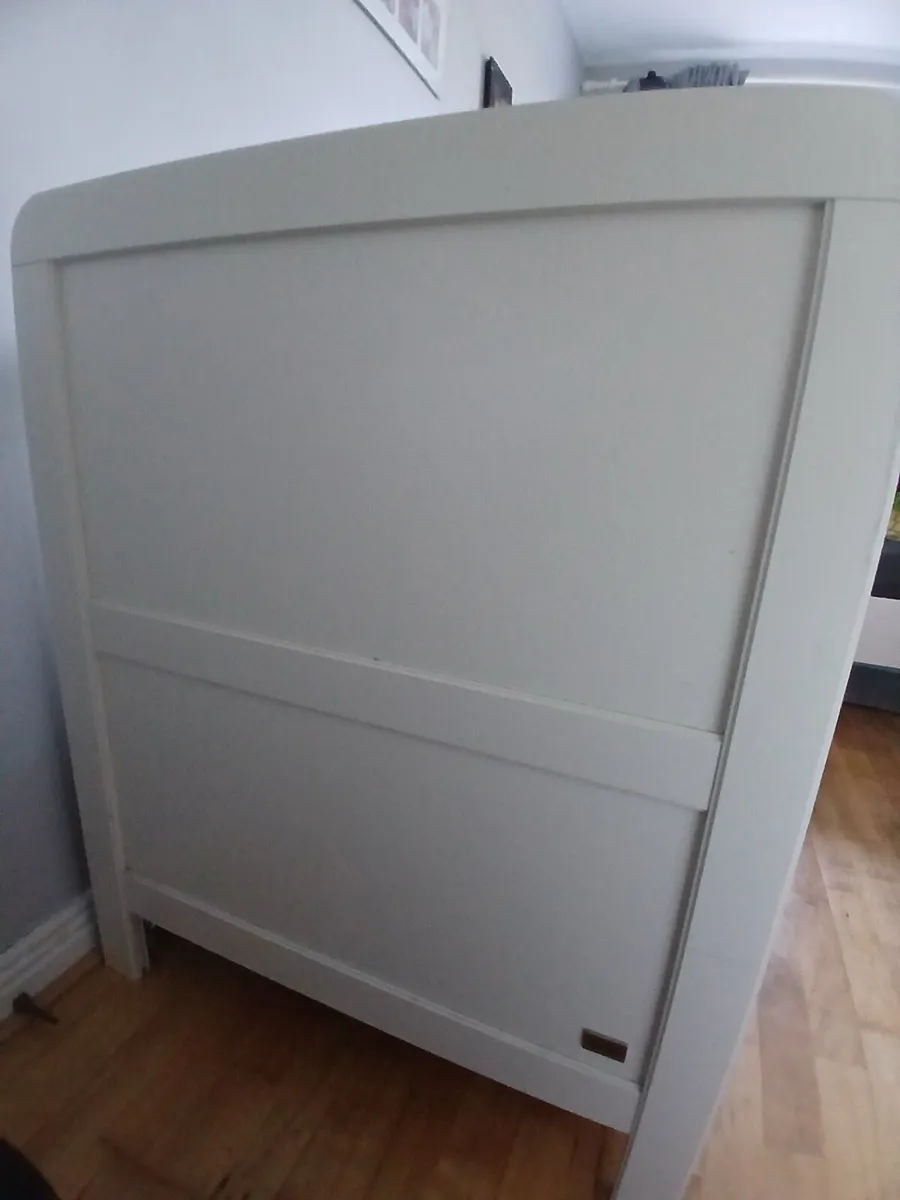 Mamas&Papas baby Cod with mattress and bedding set - Image 4