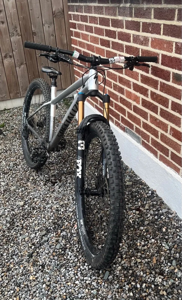 Specialized Fuse 2022 mountain bike - Image 2